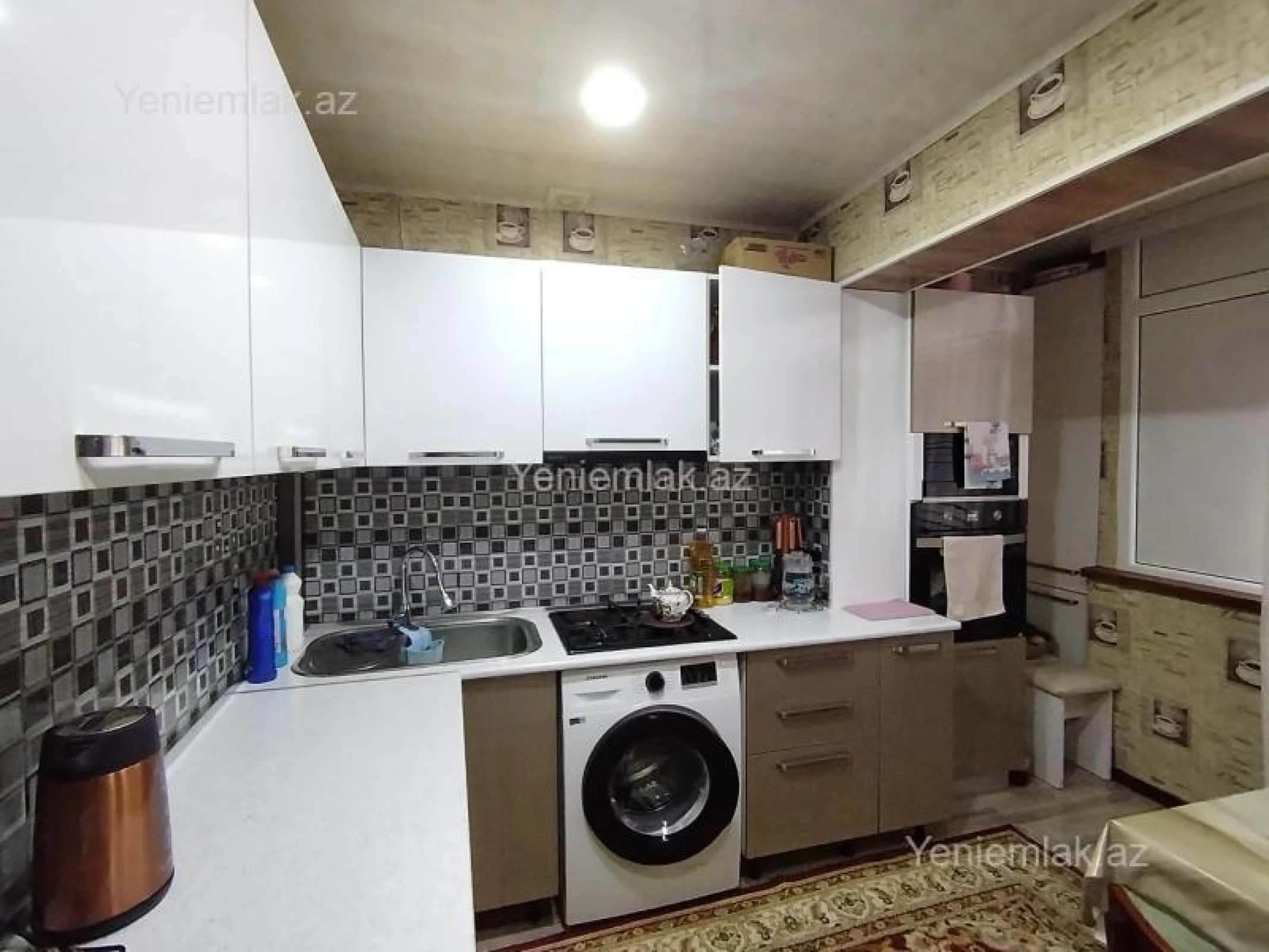 Satılır 3 otaqlı köhnə tikili 80 m²