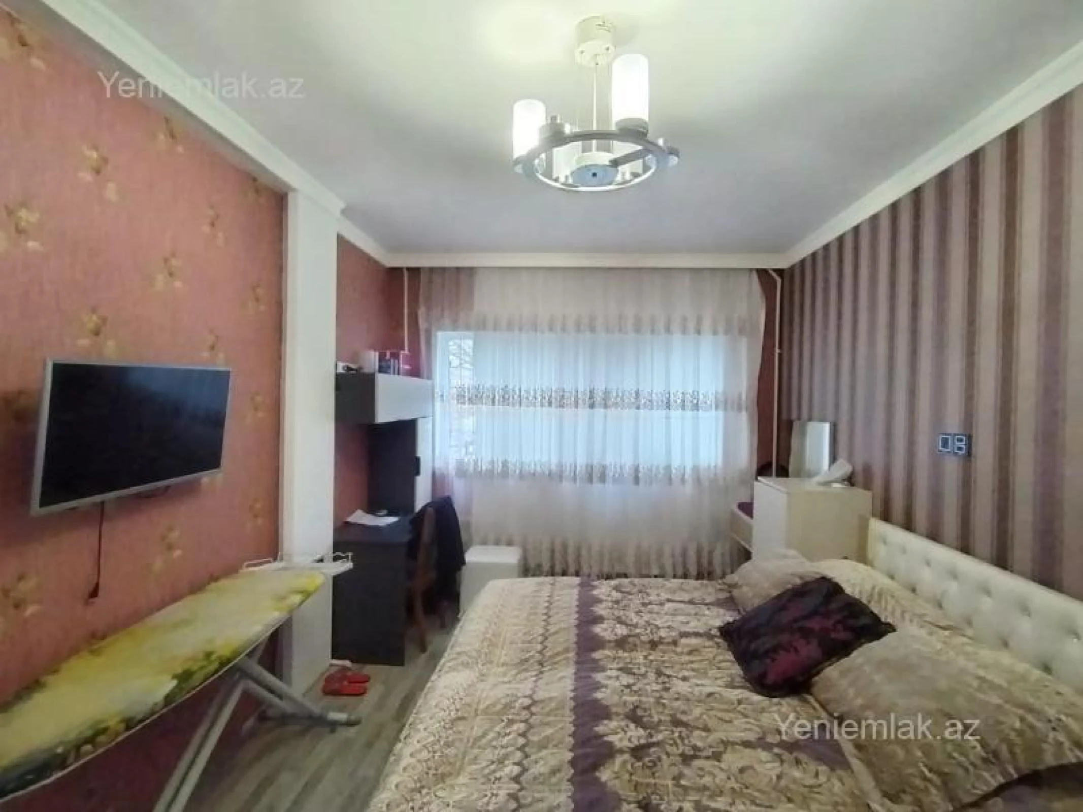 Satılır 3 otaqlı köhnə tikili 80 m²