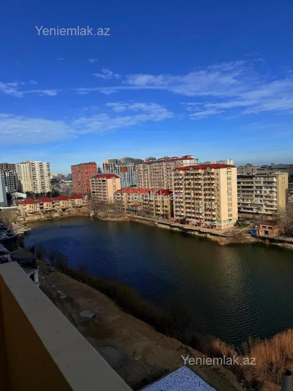 Satılır 3 otaqlı yeni tikili 120 m²