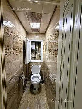 Satılır 3 otaqlı köhnə tikili 75 m²