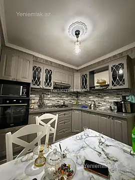 Satılır 3 otaqlı köhnə tikili 75 m² — Bakı, Binəqədi 3 otaq 75.00 m²