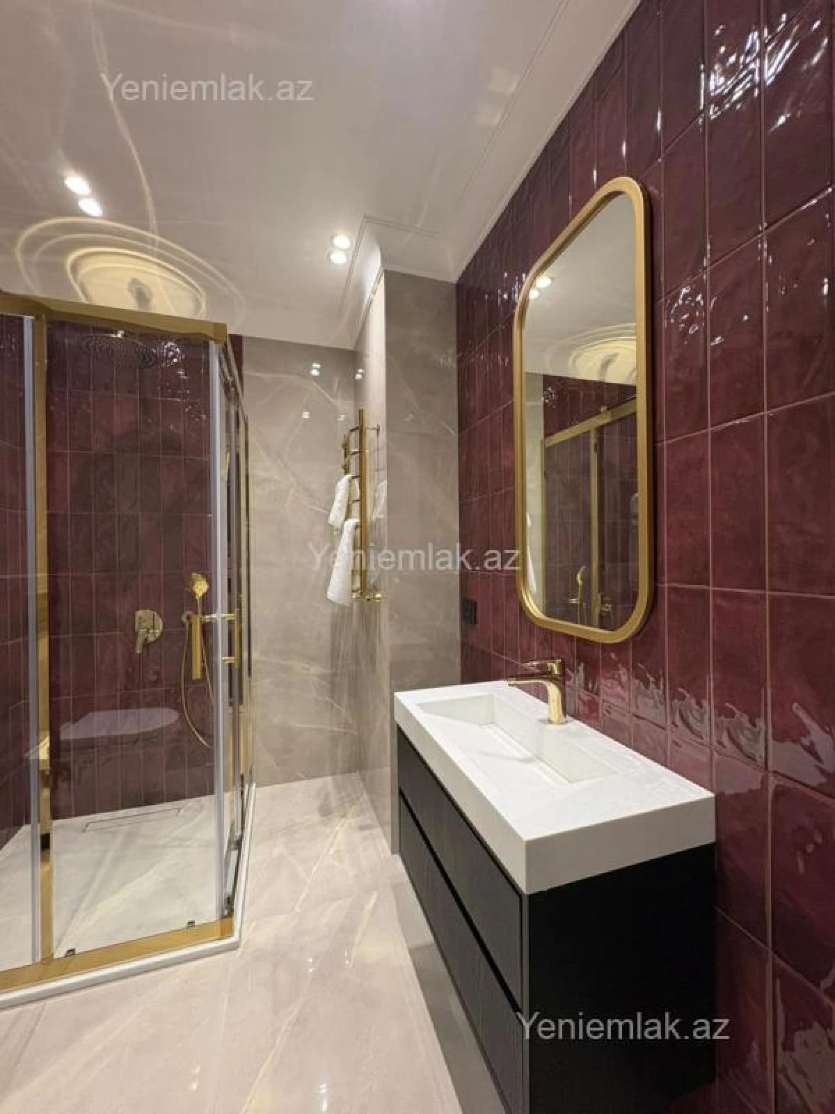 Satılır 3 otaqlı yeni tikili 122 m²