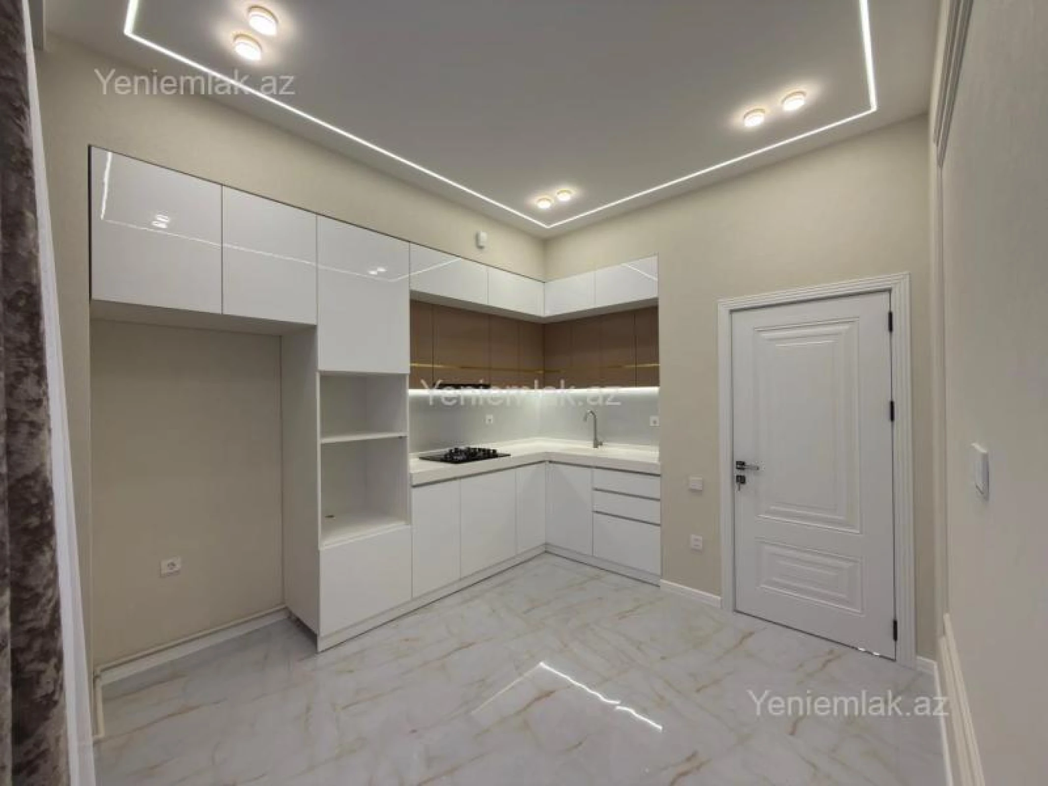 Satılır 2 otaqlı yeni tikili 75 m²
