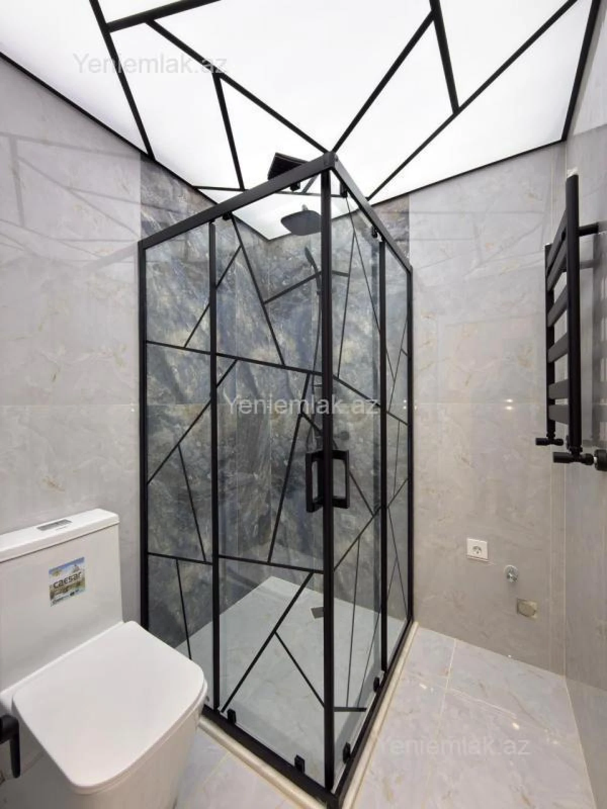 Satılır 2 otaqlı yeni tikili 75 m²