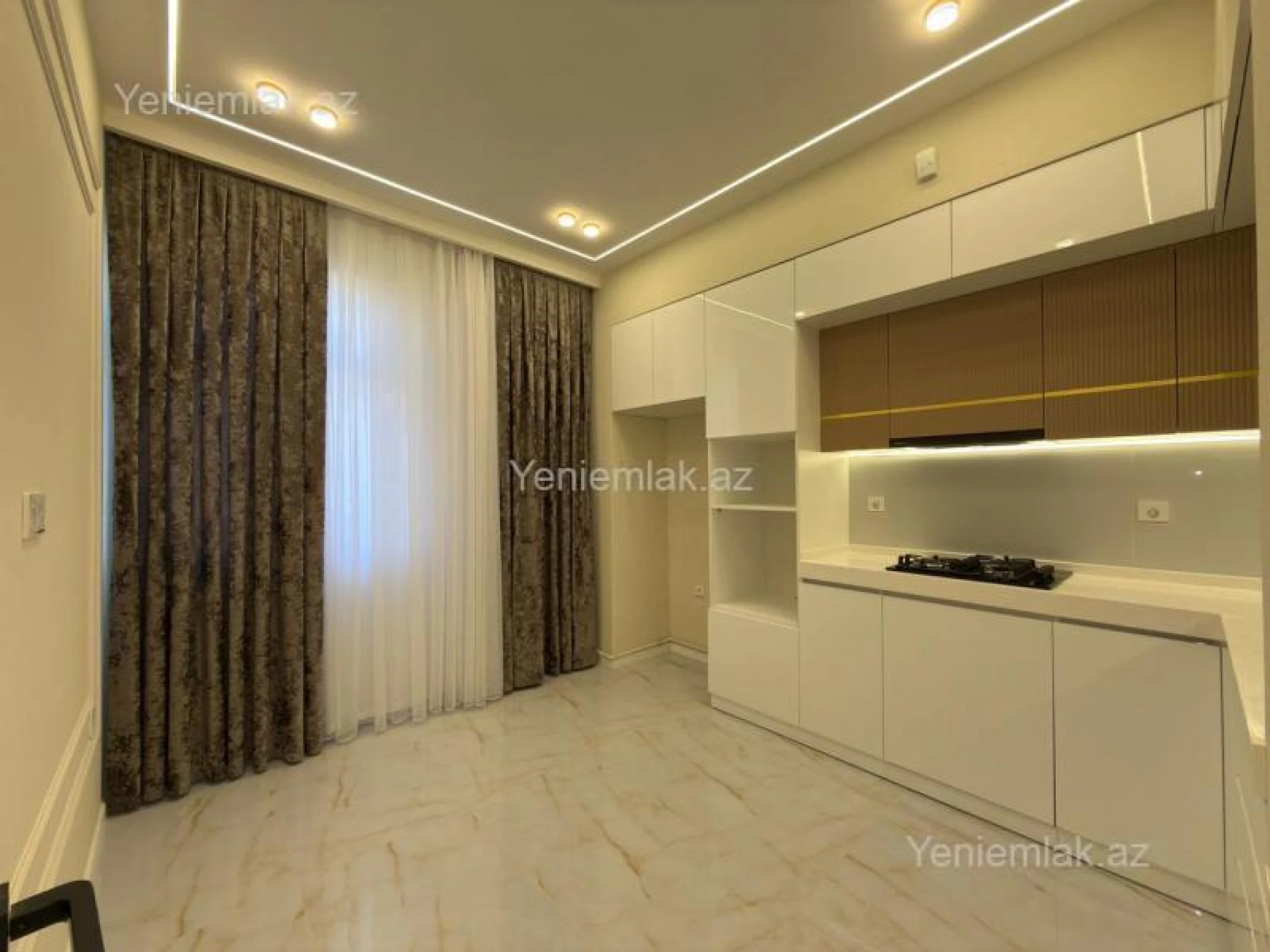 Satılır 2 otaqlı yeni tikili 75 m²