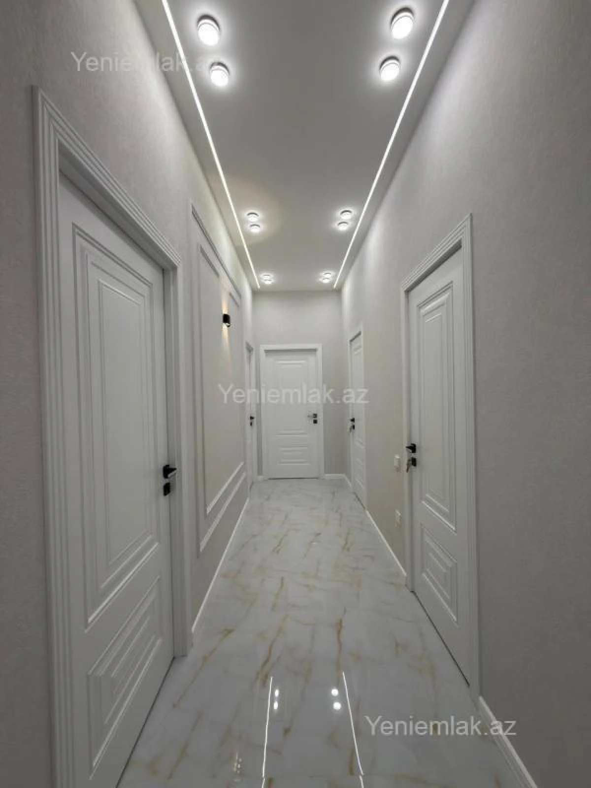 Satılır 2 otaqlı yeni tikili 75 m²