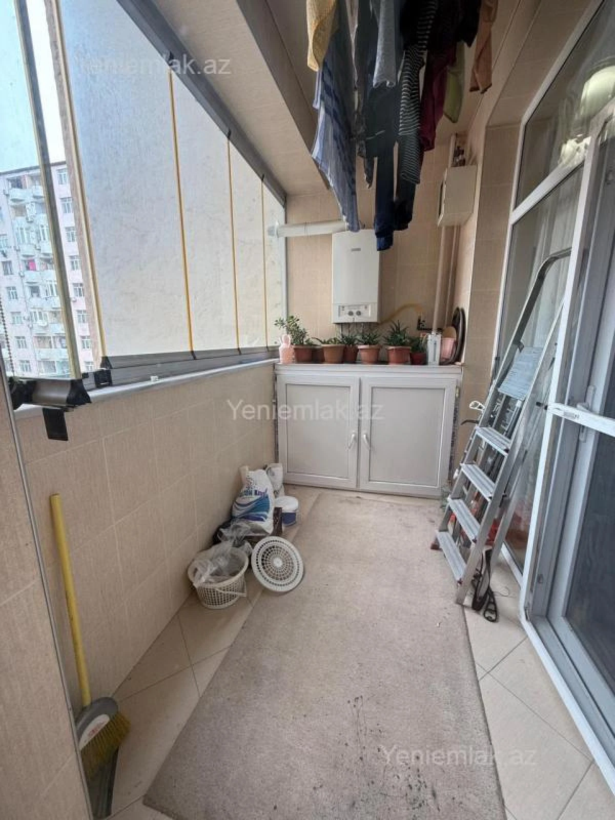 Satılır 3 otaqlı yeni tikili 137 m²