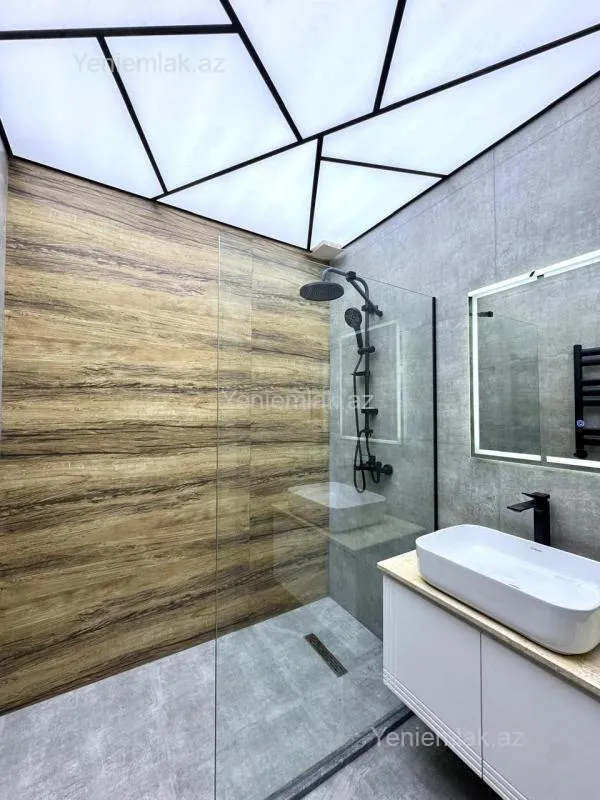 Satılır 3 otaqlı yeni tikili 105 m²