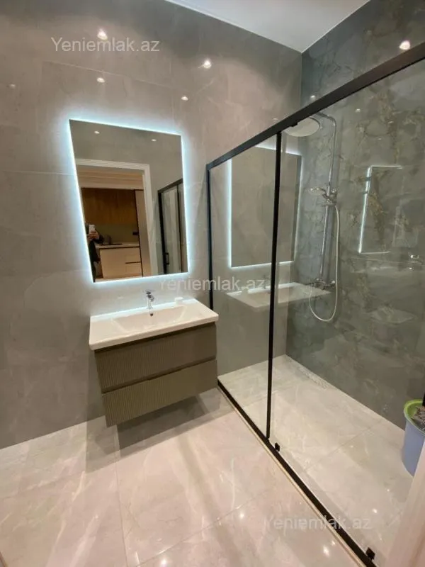 Satılır 2 otaqlı yeni tikili 74 m²