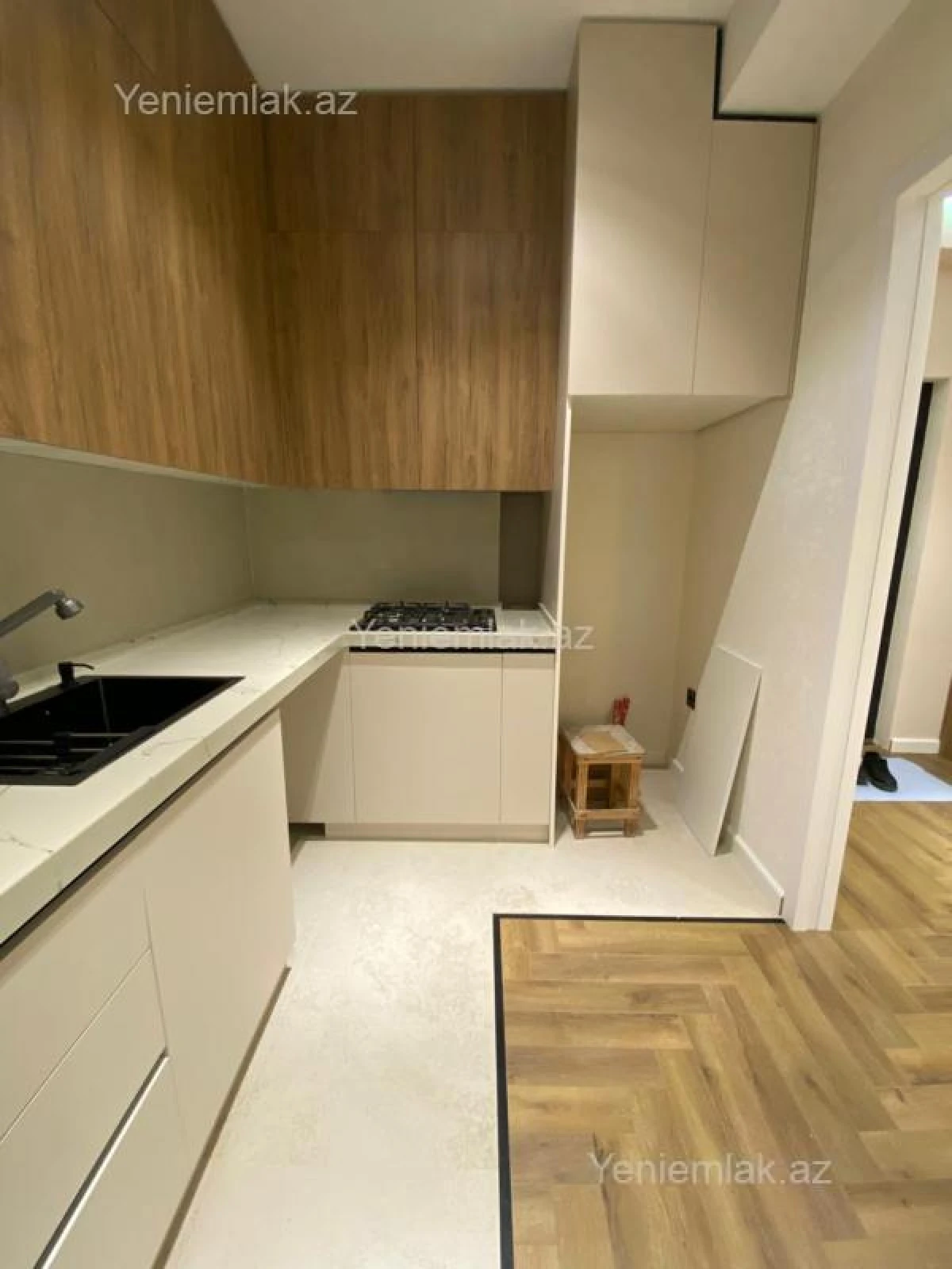 Satılır 2 otaqlı yeni tikili 74 m²