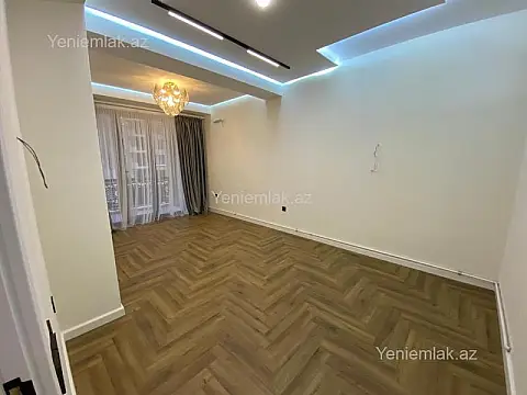 Satılır 2 otaqlı yeni tikili 74 m²
