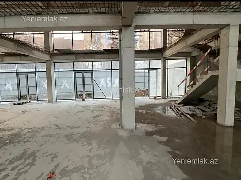 Satılır obyekt 200 m²