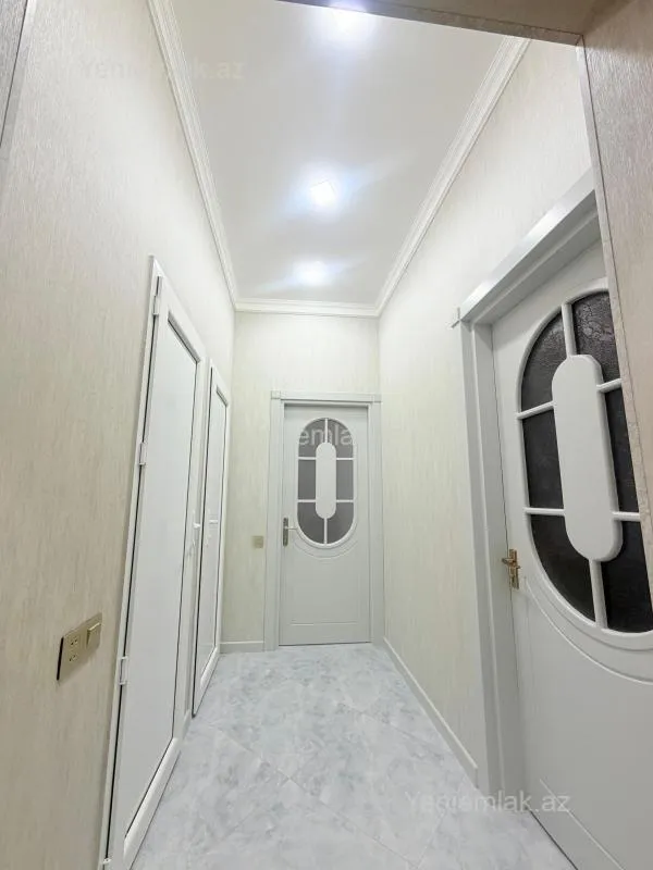 Satılır 3 otaqlı köhnə tikili 72 m²