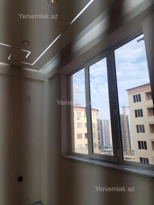 Satılır 3 otaqlı yeni tikili 105 m²