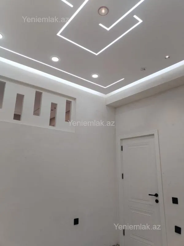 Satılır 3 otaqlı yeni tikili 105 m²