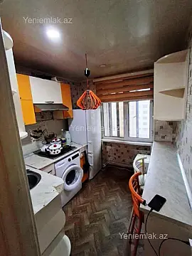 Satılır 2 otaqlı köhnə tikili 60 m²