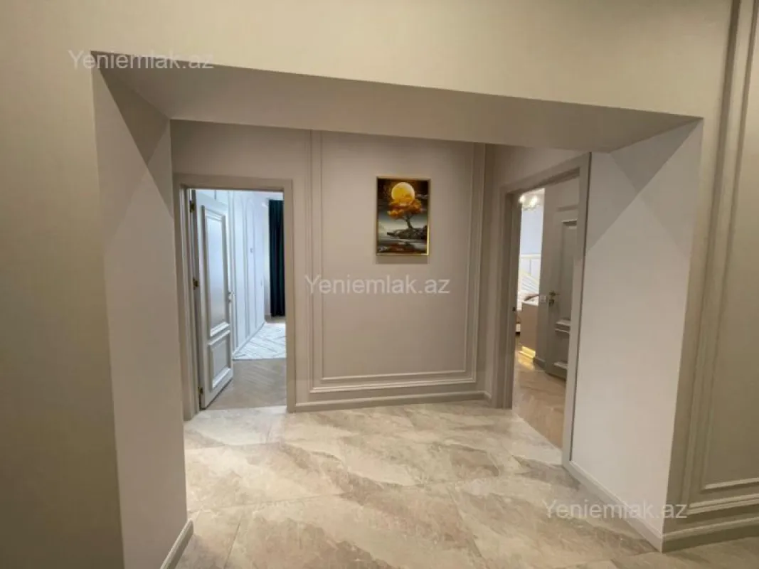 Satılır 3 otaqlı yeni tikili 118 m²