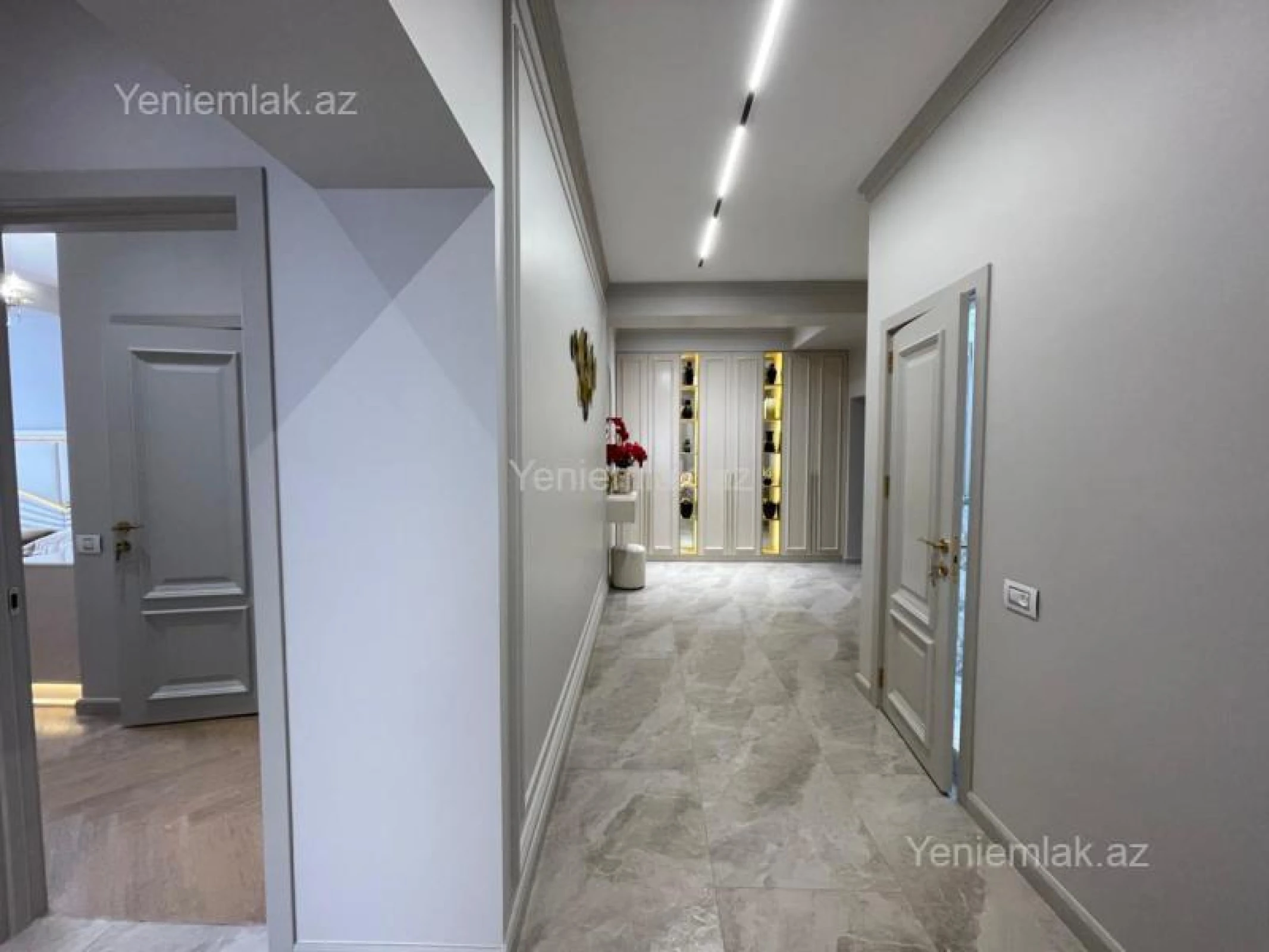 Satılır 3 otaqlı yeni tikili 118 m²