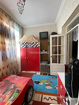 Satılır 3 otaqlı köhnə tikili 60 m²