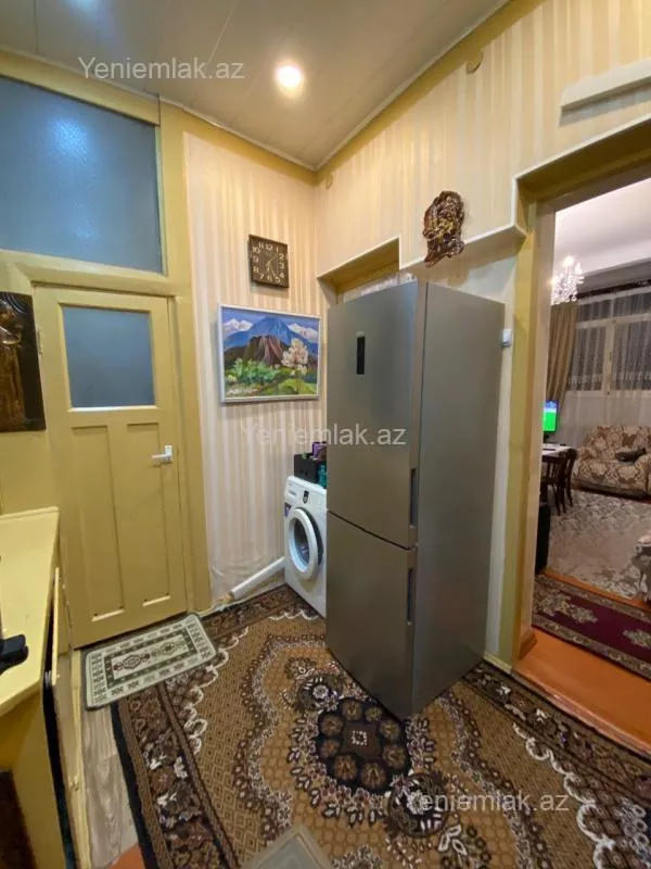 Satılır 3 otaqlı köhnə tikili 60 m²
