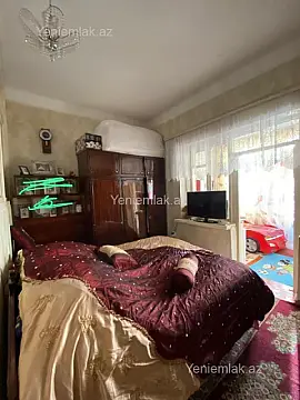 Satılır 3 otaqlı köhnə tikili 60 m²