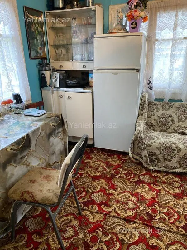 Satılır 3 otaqlı köhnə tikili 60 m²