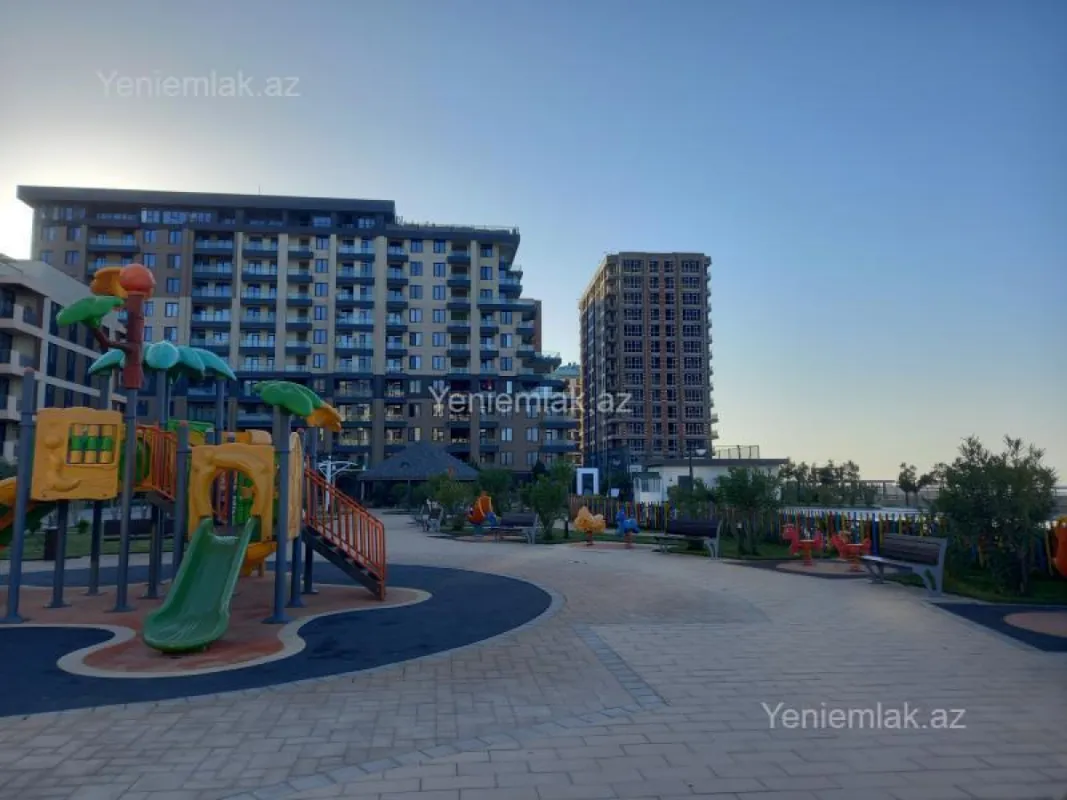 Satılır 2 otaqlı yeni tikili 72 m²