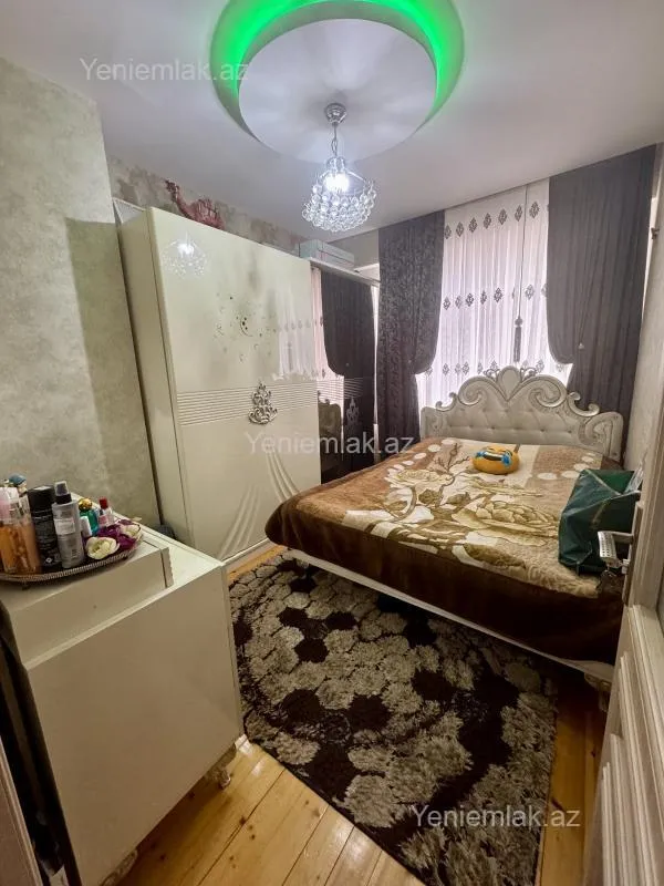 Satılır 2 otaqlı yeni tikili 56 m²