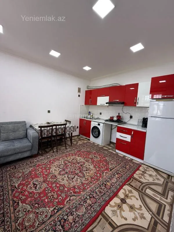 Satılır 3 otaqlı həyət evi 140 m²