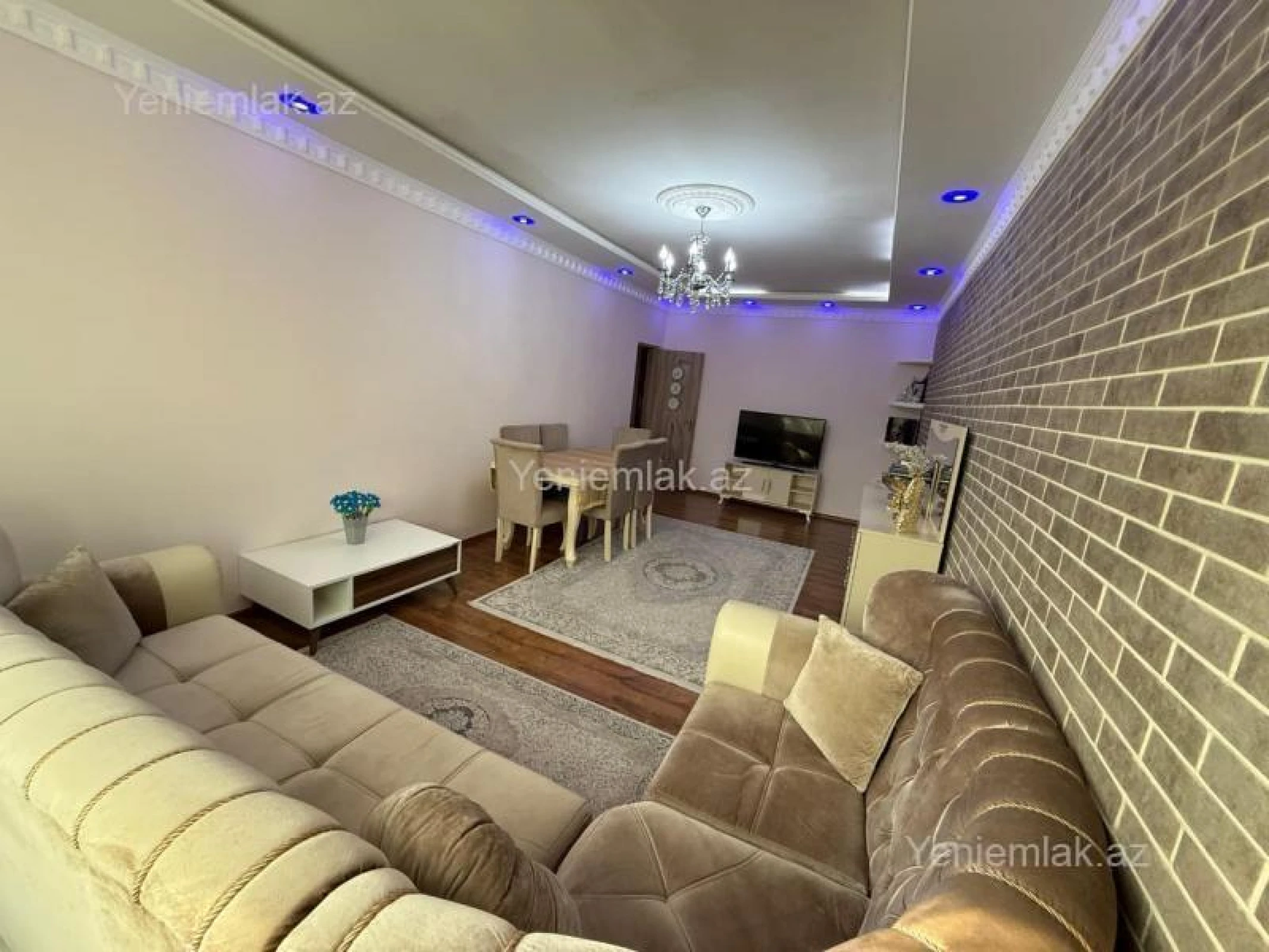 Satılır 3 otaqlı həyət evi 140 m²