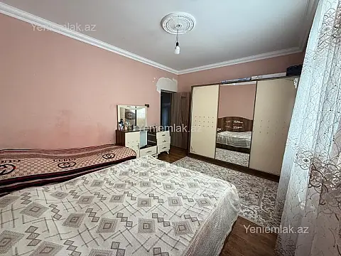 Satılır 3 otaqlı həyət evi 140 m²