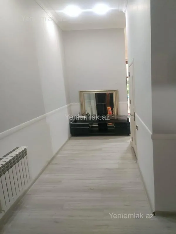 Satılır 3 otaqlı yeni tikili 65 m²