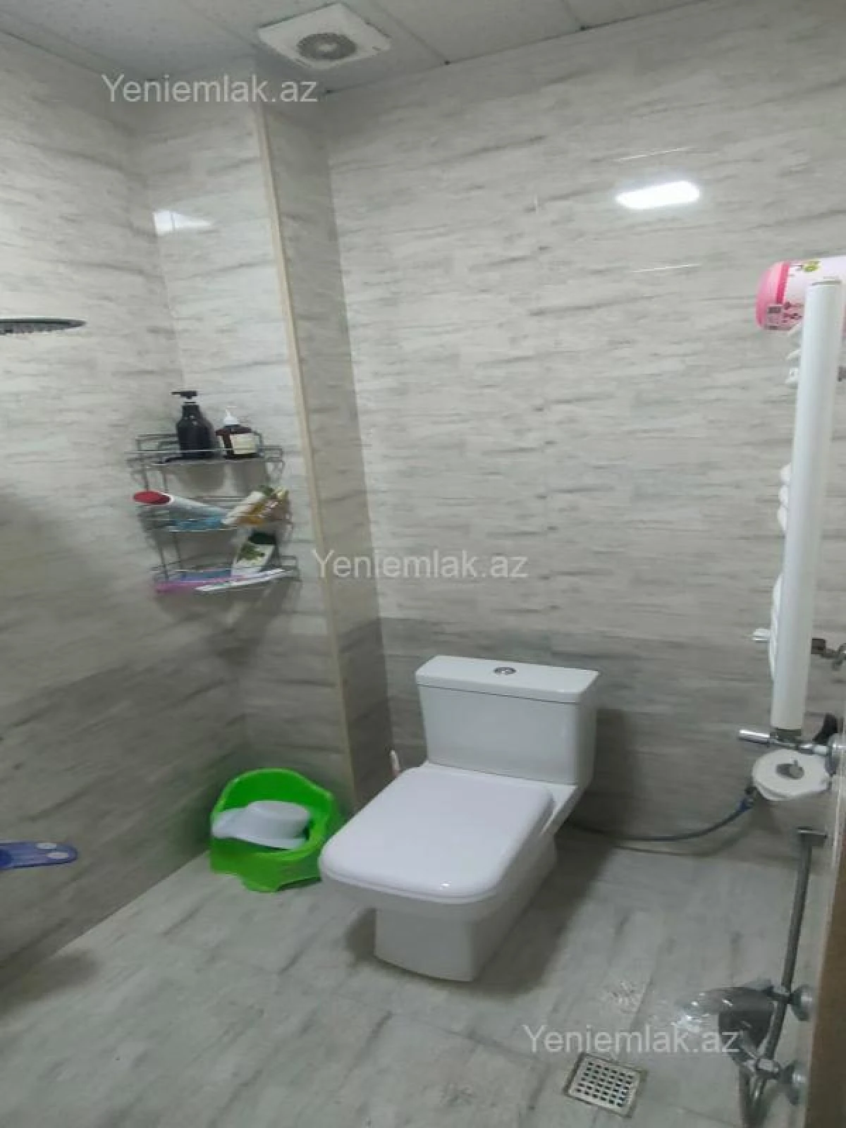Satılır 3 otaqlı yeni tikili 65 m²