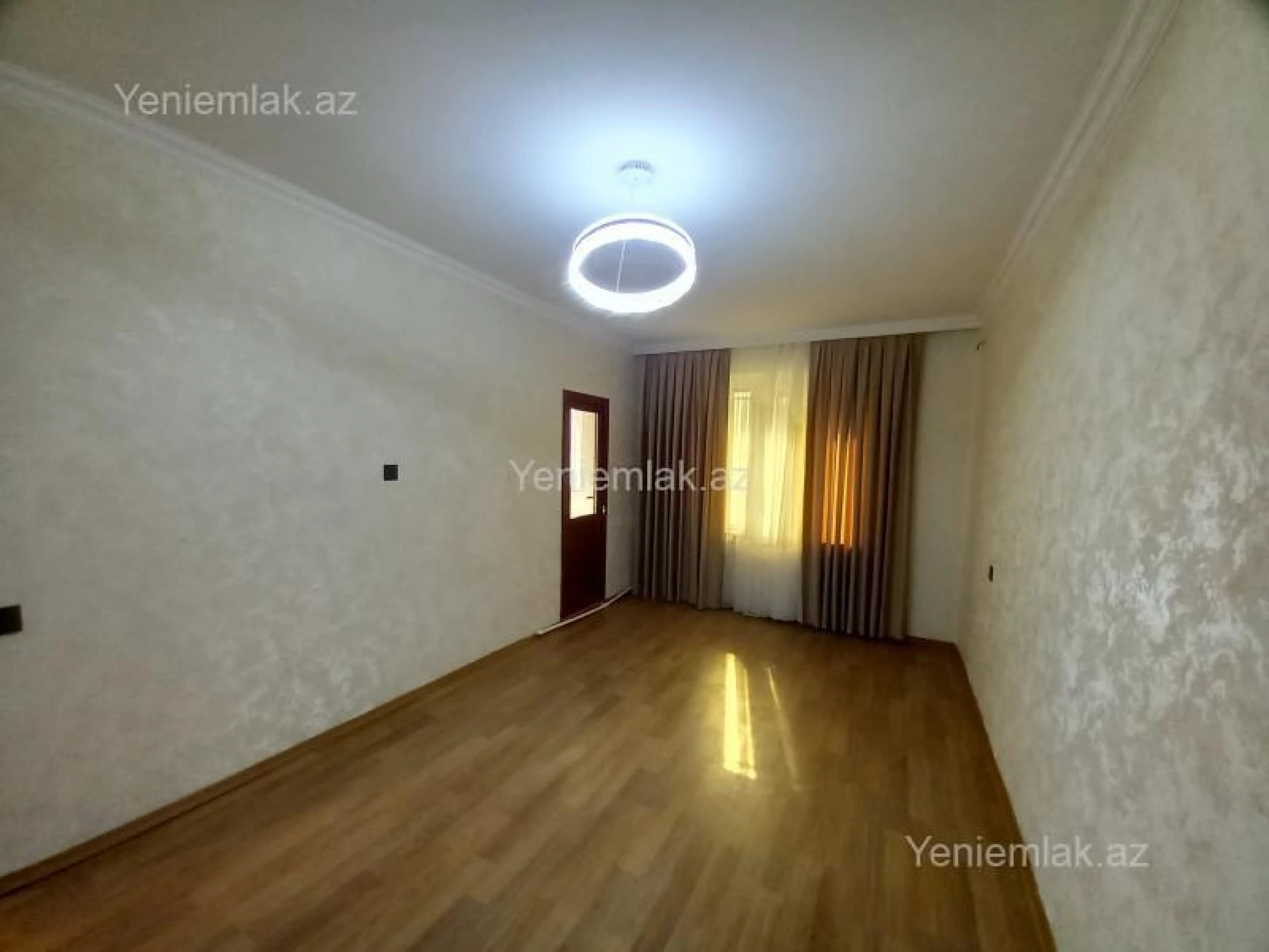 Satılır 3 otaqlı köhnə tikili 63 m²