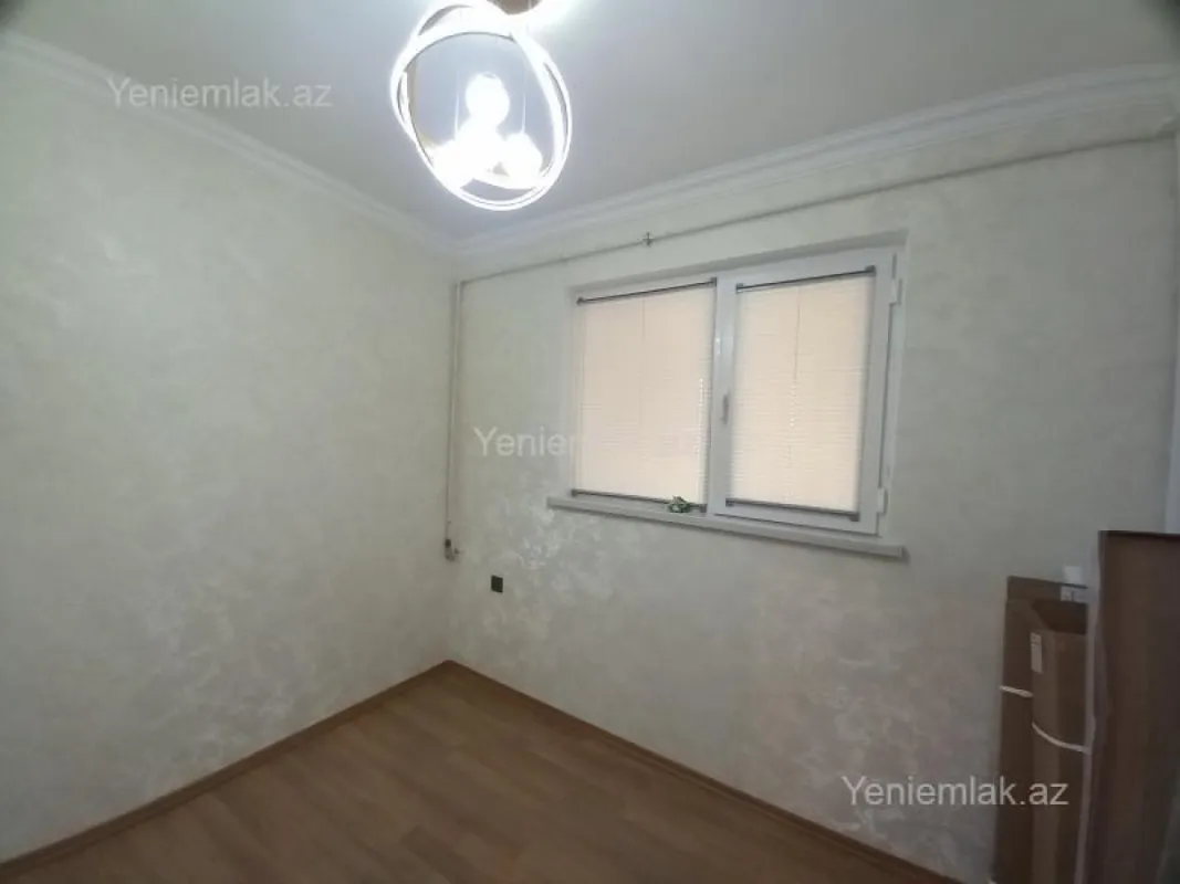 Satılır 3 otaqlı köhnə tikili 63 m²