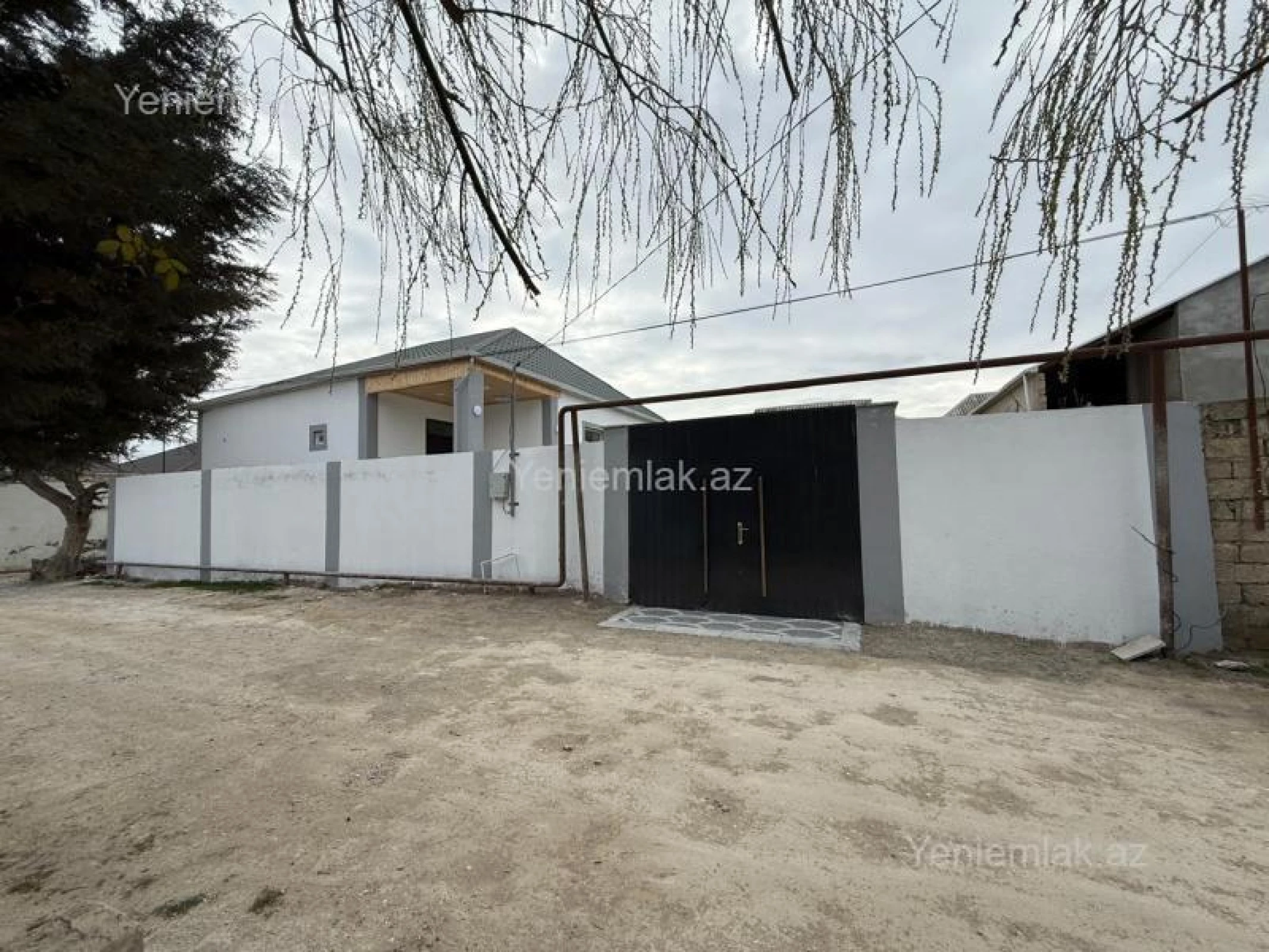 Satılır 4 otaqlı həyət evi 120 m²