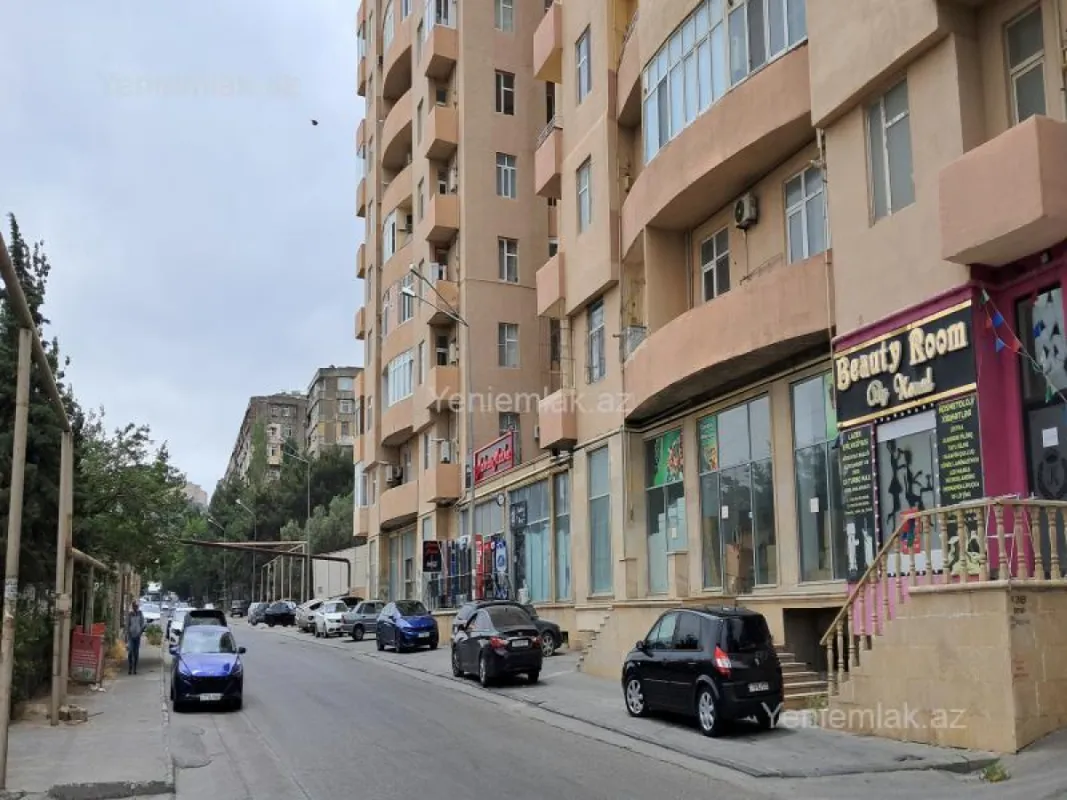 Satılır 1 otaqlı obyekt 102 m²