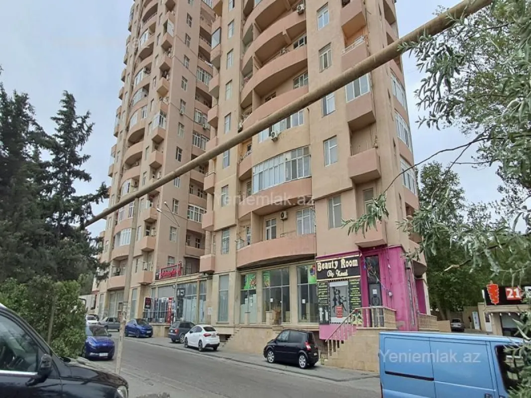 Satılır 1 otaqlı obyekt 102 m²