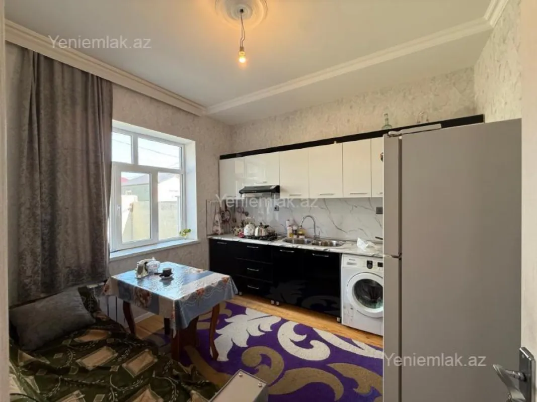 Satılır 3 otaqlı həyət evi 80 m²