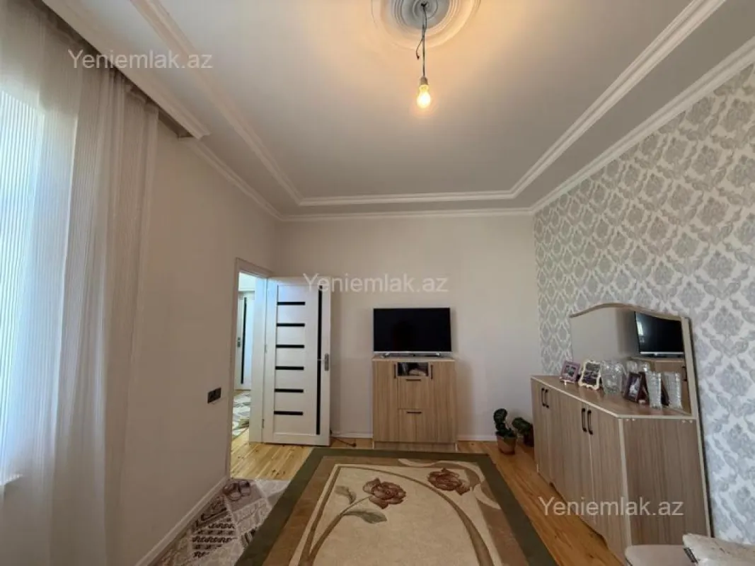 Satılır 3 otaqlı həyət evi 80 m²