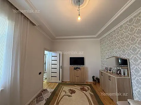 Satılır 3 otaqlı həyət evi 80 m²