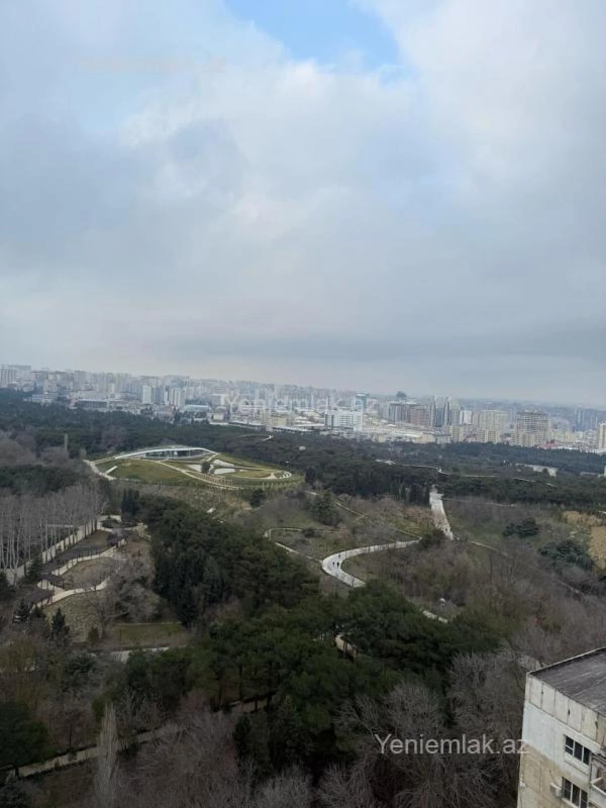 Satılır 3 otaqlı yeni tikili 137 m²