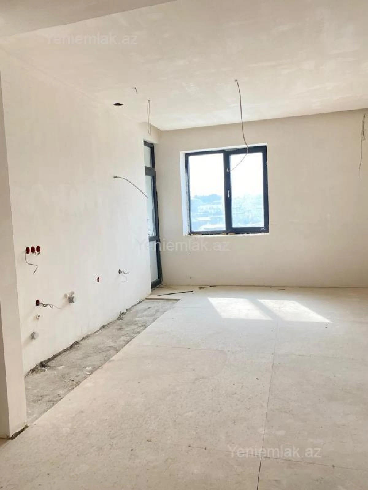 Satılır 2 otaqlı yeni tikili 94.5 m²