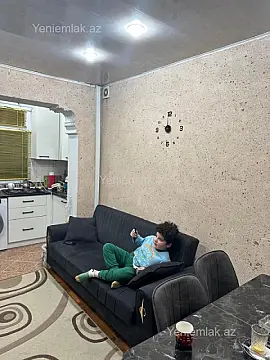 Satılır 2 otaqlı köhnə tikili 58 m²