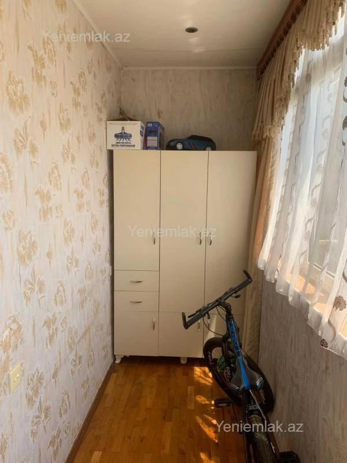 Satılır 2 otaqlı köhnə tikili 58 m²