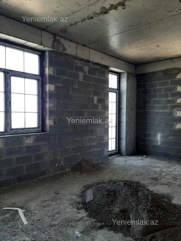 Satılır 4 otaqlı yeni tikili 162 m²