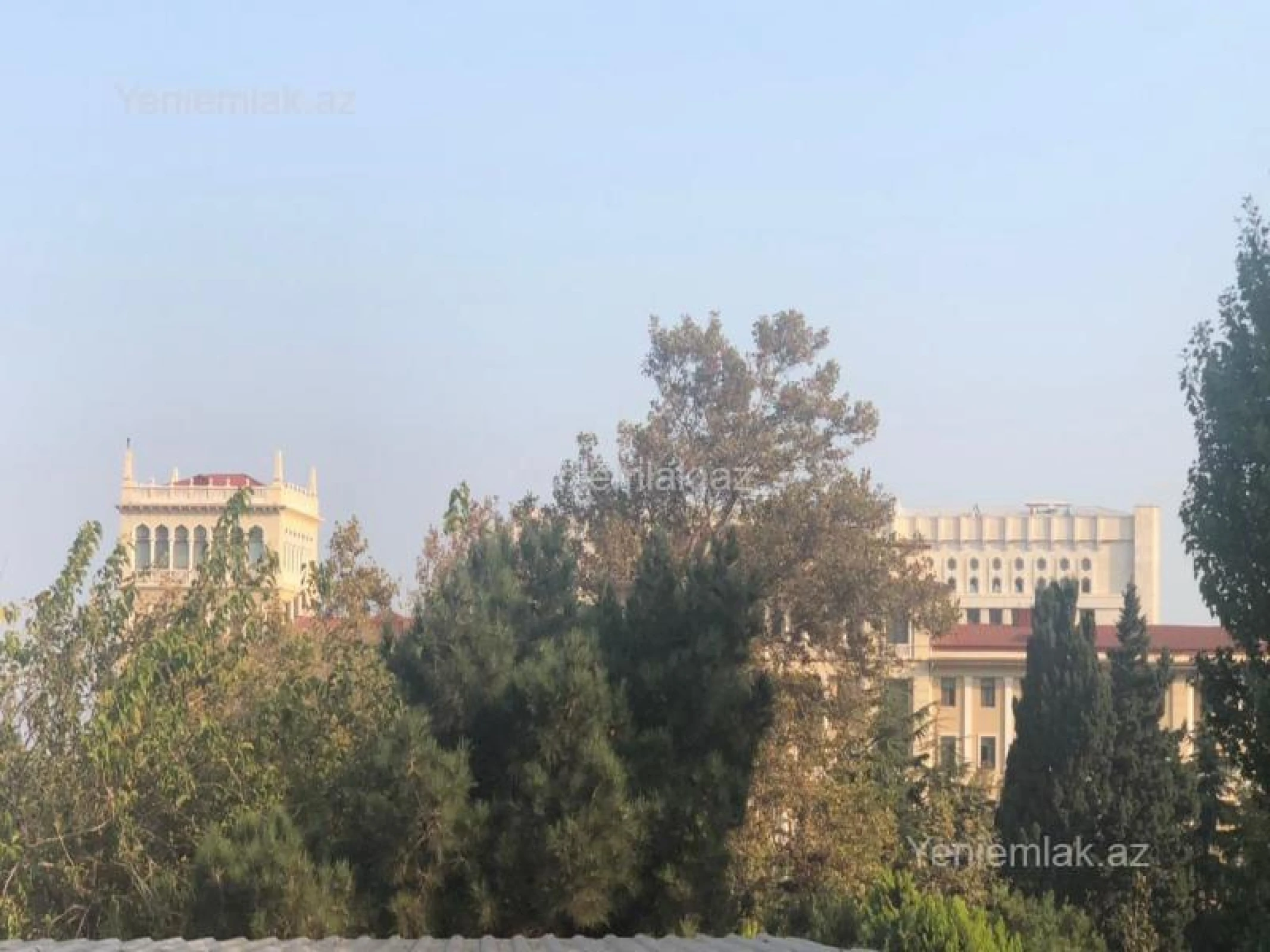 Satılır 1 otaqlı köhnə tikili 60 m²