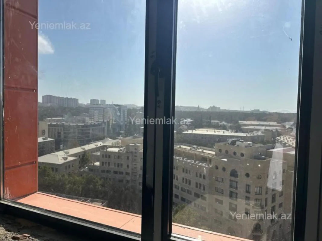 Satılır 3 otaqlı yeni tikili 147.3 m²