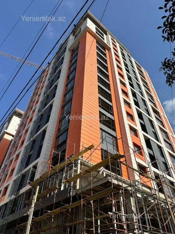 Satılır 3 otaqlı yeni tikili 147.3 m²