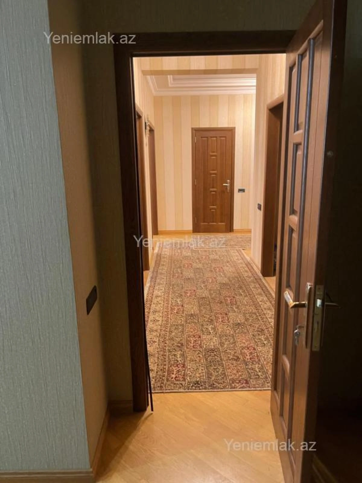 Satılır 3 otaqlı yeni tikili 105 m²